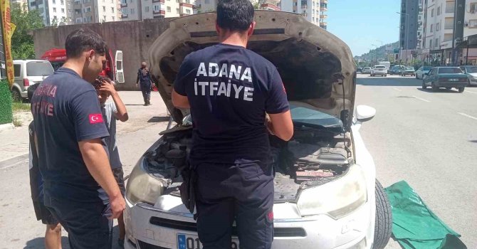 Araçların motoruna giren kedi, itfaiyeyi seferber etti