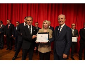 Akdeniz Üniversitesine Spor Dostu Kampüs Ödülü