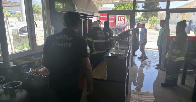 Hassa’da dönercide korkutan yangın