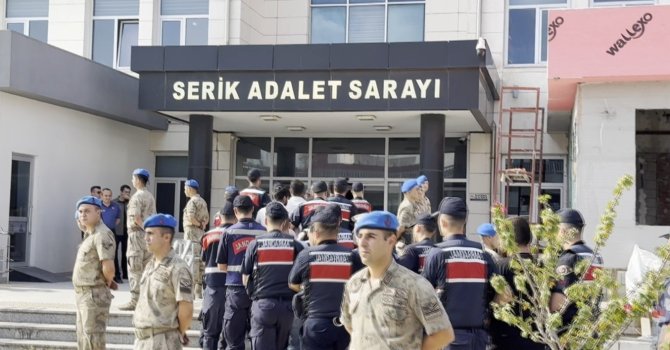 Serik’te uyuşturucu operasyonu: 9 gözaltı