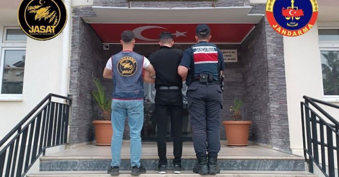 Antalya’da 72 saatte 214 aranan şahıs yakalandı
