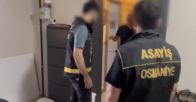 Osmaniye’de 50 milyonluk dolandırıcılık operasyonunda 4 tutuklama