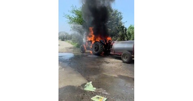 Alevlere teslim olan traktörde yaşanan patlama kameraya yansıdı