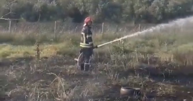 Osmaniye’de tankerin lastiklerinden çıkan yangın zeytin bahçesine sıçradı