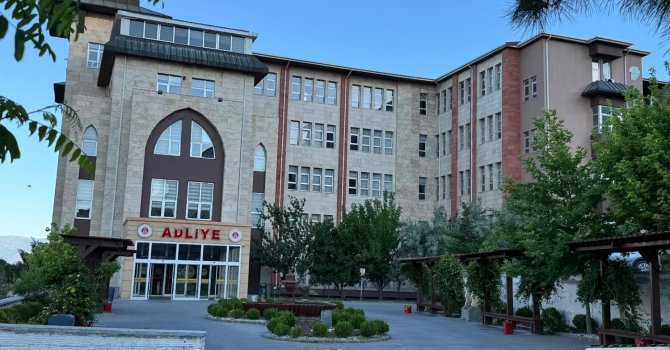 Muhsin Yazıcıoğlu soruşturmalarına FETÖ talimatıyla müdahale ettikleri öne sürülen şahısların yargılandığı dava ertelendi