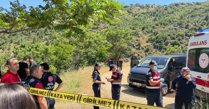 Isparta’da 2 gencin araçta ölü bulunmasıyla ilgili şüpheli bulguya ratlanmadı