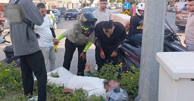 Aynı kavşakta bir saat arayla iki ayrı motosiklet kazası: 2 yaralı