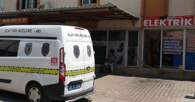 Oto elektrik ustası iş yerinde ölü bulundu