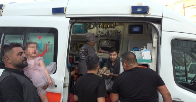 Apartmanda çıkan yangında can pazarı yaşandı