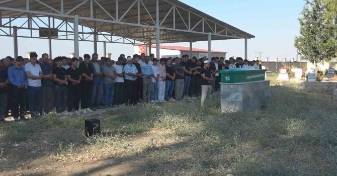 Husumetlisi tarafından pompalı tüfekle vurulan 19 yaşındaki genç öldü