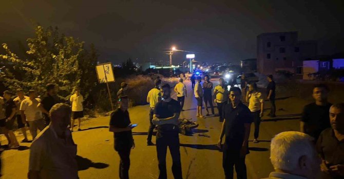 Osmaniye’de otomobil ile motosikletin çarpıştığı kaza kamerada