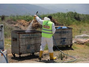 Hatay Büyükşehir Belediyesi il genelinde ilaçlama çalışmalarına aralıksız devam ediyor