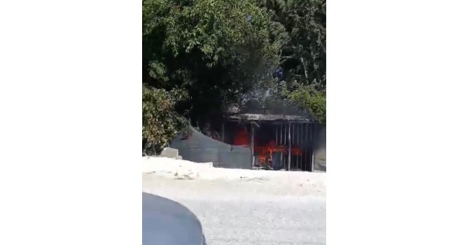 Antakya’da tandırcı alevlere teslim oldu