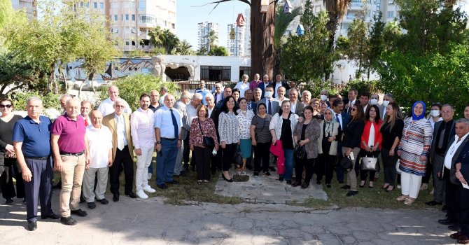 Başkan Uysal muhtarlarla buluştu