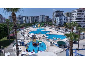 Mezitli Belediyesi Su Parkı yaz sezonuna kapılarını açtı