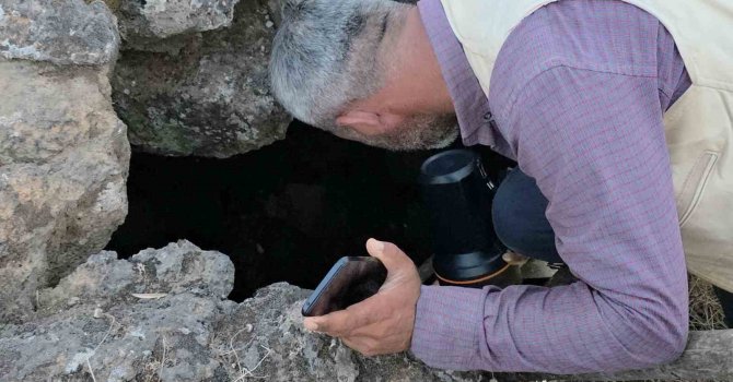 Oğlak otlatırken kaybolan kadın, volkanik arazideki yarık içerisinde bulundu