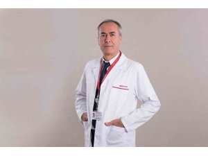 Kireçlenmede 60 yaş üzeri ve kadınlarda risk artıyor
