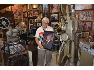 Adana’da Kadir İnanır anısına ücretsiz sinema gösterimi yapılıyor