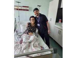 Öğrencisi profesör oldu, 29 yıl sonra öğretmenini ameliyat ederek sağlığına kavuşturdu