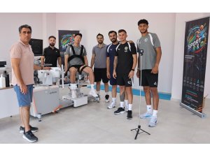 Alanyaspor dayanıklılık ve taktik çalıştı, performans testinden geçti
