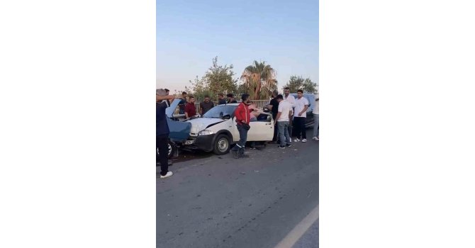 Tarsus’ta zincirleme kaza: 3 yaralı