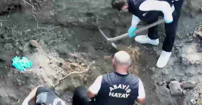 Öldürülüp bahçeye gömülen kadının cesedi ve katilleri 14 yıl sonra bulundu