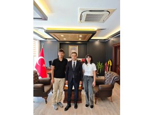 Defne’de 2 öğrenci LGS birincisi oldu