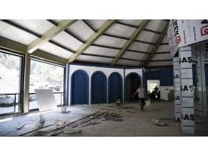 Karaçay Saklı Şelale’de sosyal tesis çalışmaları sürüyor