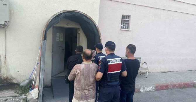 Sahte evrakla milyonluk vurgun girişimine suçüstü baskın: 4 tutuklama