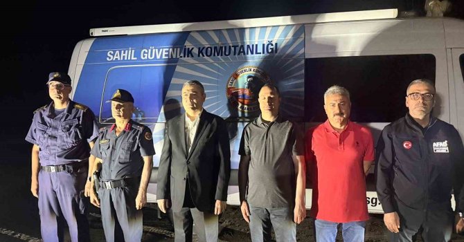 Vali Toros:  "Anne, baba ve annenin kız kardeşi hayatını kaybetti"