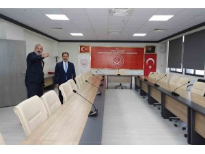 Yapımı tamamlanan Aile ve Sosyal Hizmetler il müdürlüğü binası hizmete açıldı