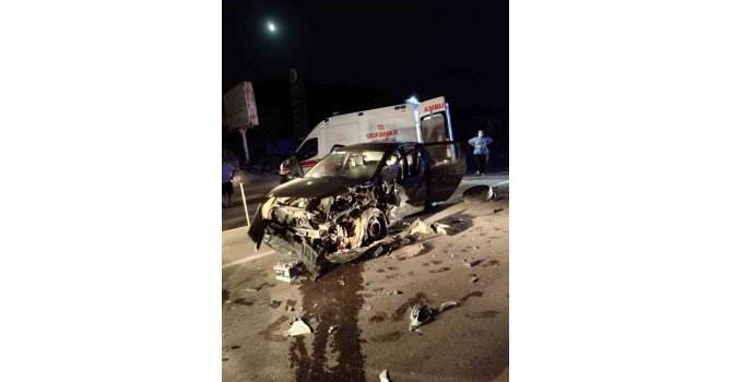 Osmaniye’de 3 aracın karıştığı zincirleme kaza: 5 yaralı