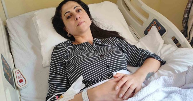 Boşandığı eşini çocuklarının gözü önünde vuran sanığın yargılanmasına başlanıldı