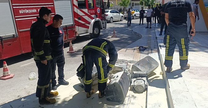 839 bin lira ceza yemesine sebep olan ses sistemini belediye önünde yakan işletme sahibi tutuklandı