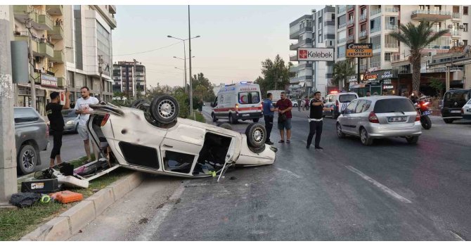 Çekicinin çarptığı otomobil ters döndü: Anne ve kızı yaralandı