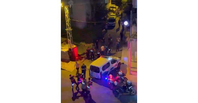 Mersin’de aile içi silahlı kavgada; balkondaki komşu vurularak öldü