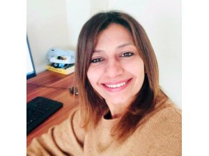 Hibe öğretmen kansere karşı verdiği yaşam mücadelesini kaybetti