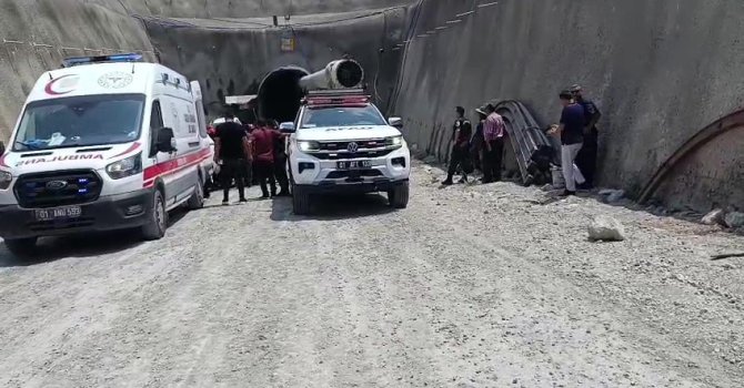 İçme suyu projesinde göçük: 1 işçi hayatını kaybetti, 1’i ağır yaralı