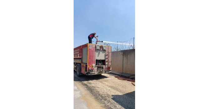 Suriye sınırında çıkan yangına hızlı müdahale