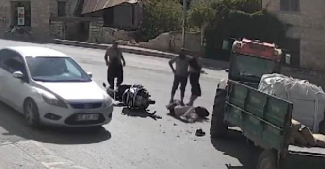 Mersin’de motosiklet traktörle çarpıştı: 1 yaralı
