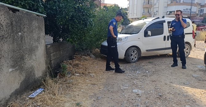 Antalya’da sahte plakalı araç alarmı