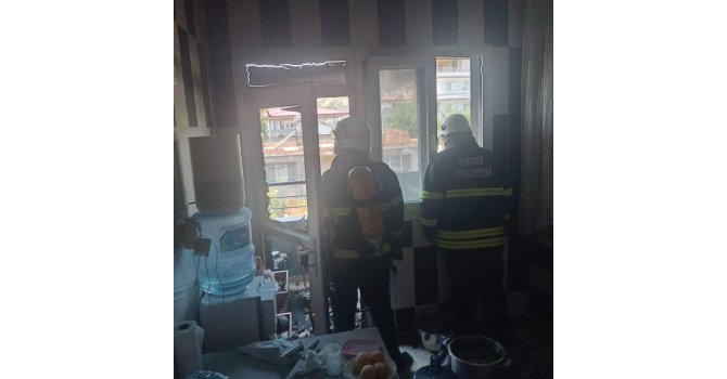Hassa’da ev yangını büyümeden kontrol altına alındı