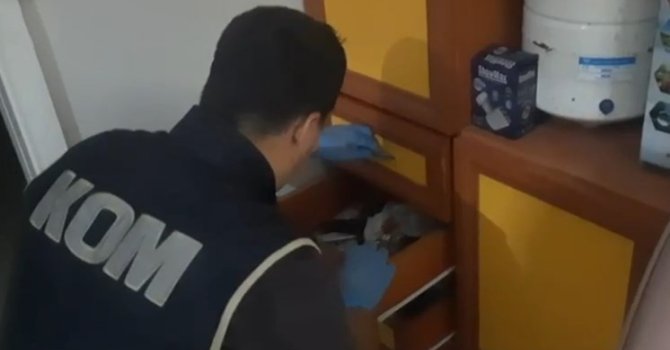 Hatay’da "Çapinler" ve "Sasunlu" gruplarına yönelik eş zamanlı operasyon: 16 şüpheli yakalandı