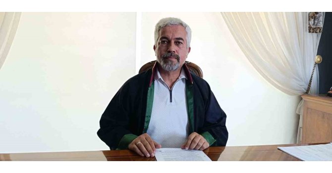 Öğretmen Ayla Kara’nın ailesinden, okula saldıran öğrencinin ailesine 5 milyon 100 bin liralık tazminat davası