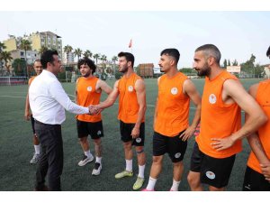 Akdeniz Belediye Spor yeni sezon öncesi moral depoladı
