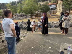 Betonsuz köy turistlerin gözdesi oldu, 8 ayda 100 binden fazla ziyaretçi