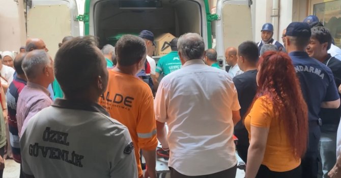 Feribot faciasında hayatını kaybeden uzman çavuşun naaşı Mersin’e getirildi