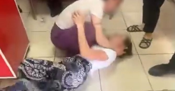Adana’da hırsızlık şüphelisi kadın yakalanınca sara nöbeti numarası yaptı