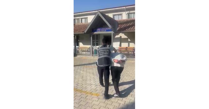 Antakya’da 32 yıl hapis cezasıyla aranan hırsız yakalandı