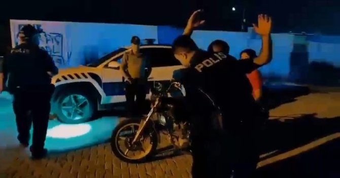 Antakya’da asayiş uygulamasında aranan 14 şahıs yakalandı